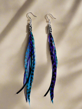 Load image into Gallery viewer, Blue-Purple Feather Earrings