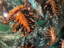 Load image into Gallery viewer, Pinecone Table