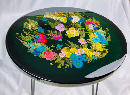 18” Wildflower Flutter Table