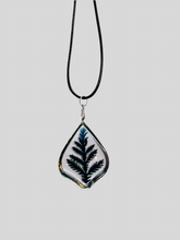 Load image into Gallery viewer, Blue Leaf Necklace