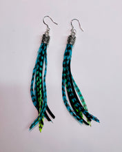 Load image into Gallery viewer, Shorty Blue-Green Feather Earrings