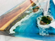 Load image into Gallery viewer, Cedar Falls Tabletop